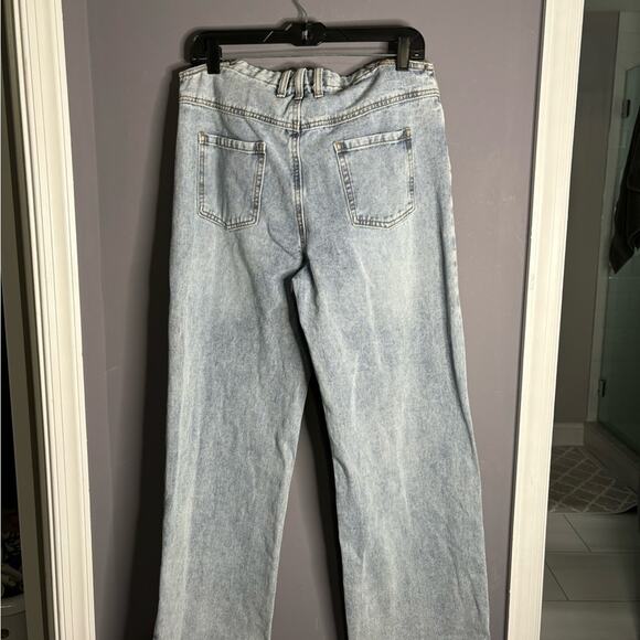 Lioness Acid Washed High Rise Wide Leg Jeans Silver Chain Detail Size Large - Picture 3 of 9